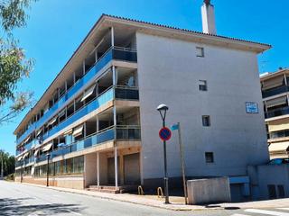 Ground floor in Carrer de neptú 26. Planta baja con licencia turística