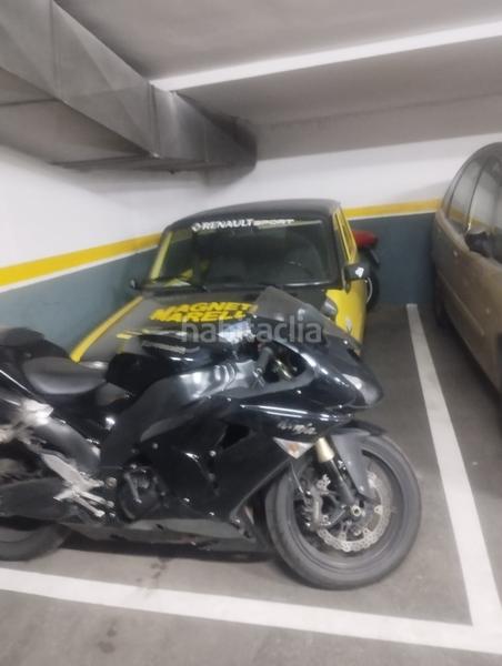 Foto 3b54b63e-59e8-4fcf-b9a5-4d8509cfc7f5. Aparcament cotxe a Col·legis Nous Mollet del Vallès