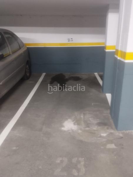 Foto 7761973d-06b2-4835-a2d7-9c13516c1883. Aparcament cotxe a Col·legis Nous Mollet del Vallès