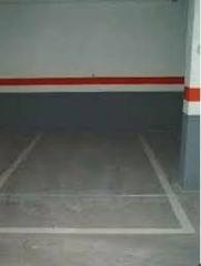 Aparcament cotxe a Col·legis Nous. Se vende parking 5 estrellas!