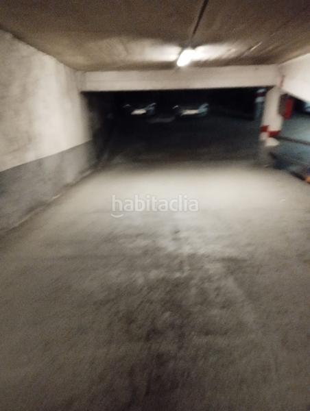 Foto 02325703-b57e-46fb-9885-7c42ddc8853e. Aparcament cotxe a Col·legis Nous Mollet del Vallès