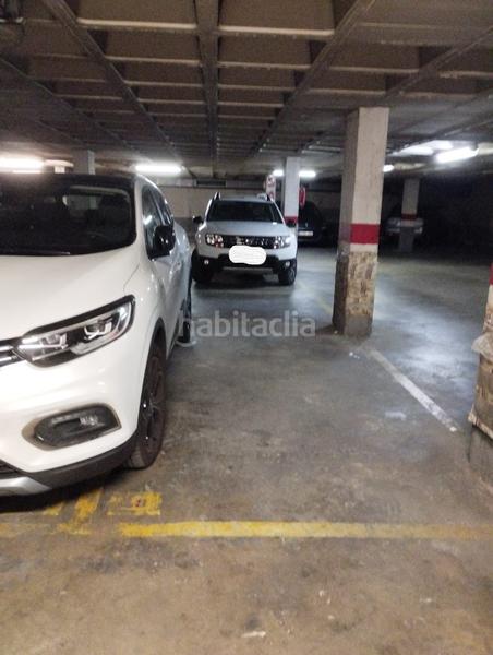 Foto 1fc54fde-ace9-4a87-9c2d-28d7166dbd24. Aparcament cotxe a Col·legis Nous Mollet del Vallès