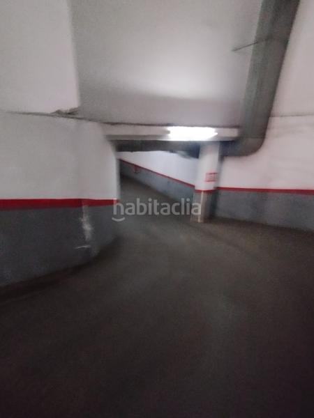 Foto b4aaa6fb-4e22-4179-91eb-8f1905601139. Parking voiture dans Can Pantiquet Mollet del Vallès