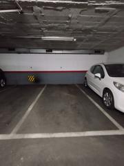Aparcament cotxe a Can Pantiquet. Dos fantasticas plazas de parking en can pantiquet