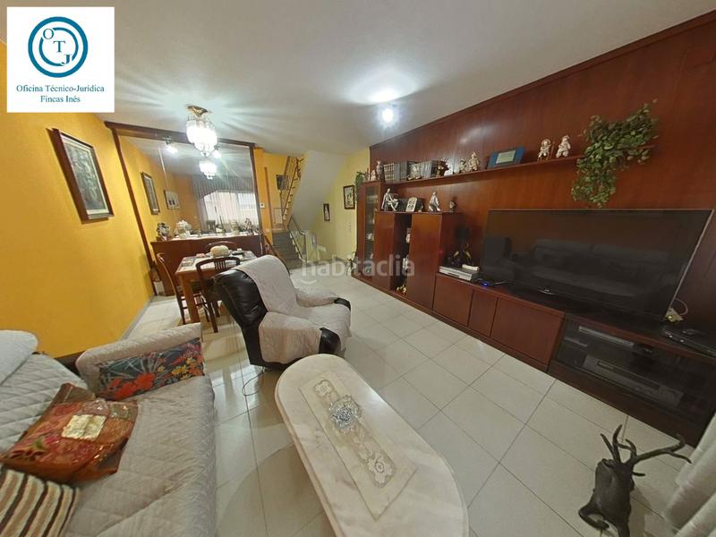 Foto 0ff149be-7f52-46ce-9adf-f75868d71fea. Casa amb xemeneia calefacció aparcament a Centre Mollet del Vallès