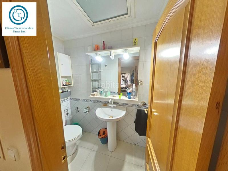 Foto 655be1c3-b396-4029-80d7-90043d0ef046. Casa amb xemeneia calefacció aparcament a Centre Mollet del Vallès