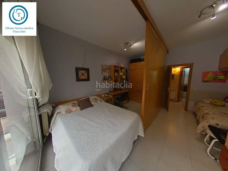 Foto 66790500-bf31-4d47-a59b-231855739be9. Casa amb xemeneia calefacció aparcament a Centre Mollet del Vallès