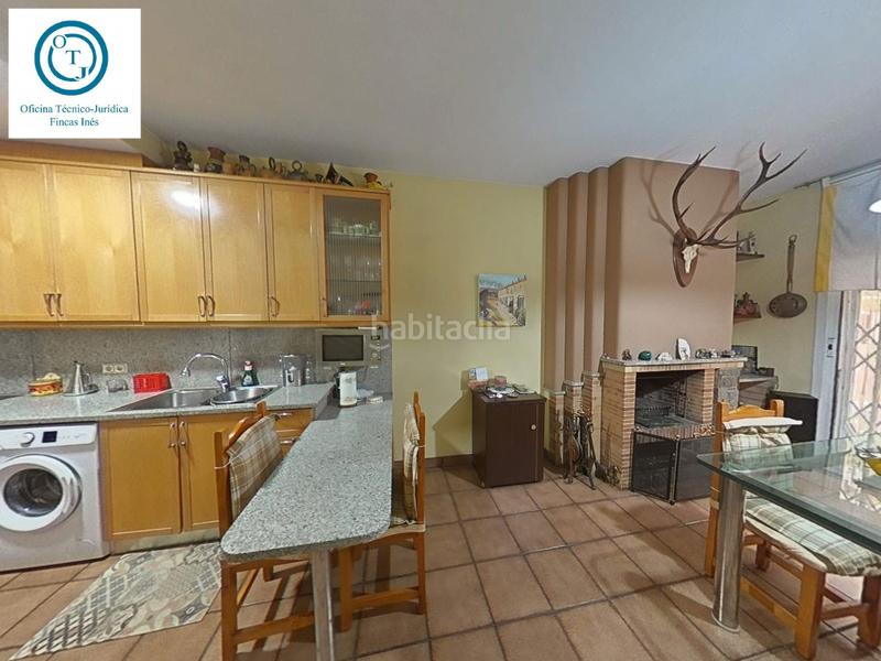 Foto 9547d2fd-b8ef-420d-bbd4-ce37254af02e. Casa amb xemeneia calefacció aparcament a Centre Mollet del Vallès