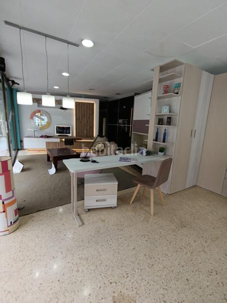 Foto 9326ddc6-70a2-459e-ad4a-46b41d814a74. Affitto locale commerciale in Col·legis Nous Mollet del Vallès