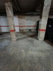 Aparcament cotxe a Col·legis Nous. Plaza economica en santa rosa