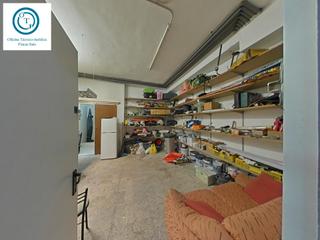 Local Comercial a Col·legis Nous. ¡versatilidad total! local de 80 m² con posibilidad de vivienda,