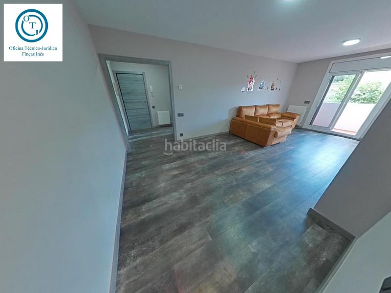 Foto 24a36594-7bfe-4dd2-9fcb-d328ce3fbd32. Piso oportunidad unica: piso reformado con parking opcional en Mollet del Vallès