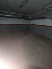 Parking coche en Col·legis Nous. Fantasticas plazas de parking