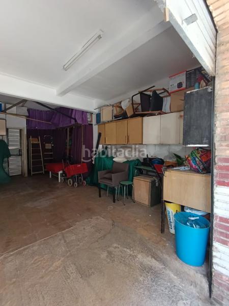 Foto b66c528a-c323-432b-b1e0-89c220099bf5. Alquiler local comercial fantastico local para garaje y trastero en Mollet del Vallès