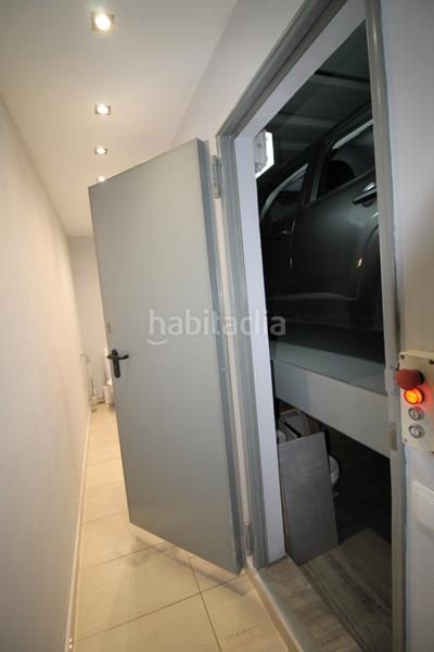 Foto 24610d44-0984-4a7b-844d-7d0393dcbbc8. Casa amb calefacció aparcament a Centre Badalona