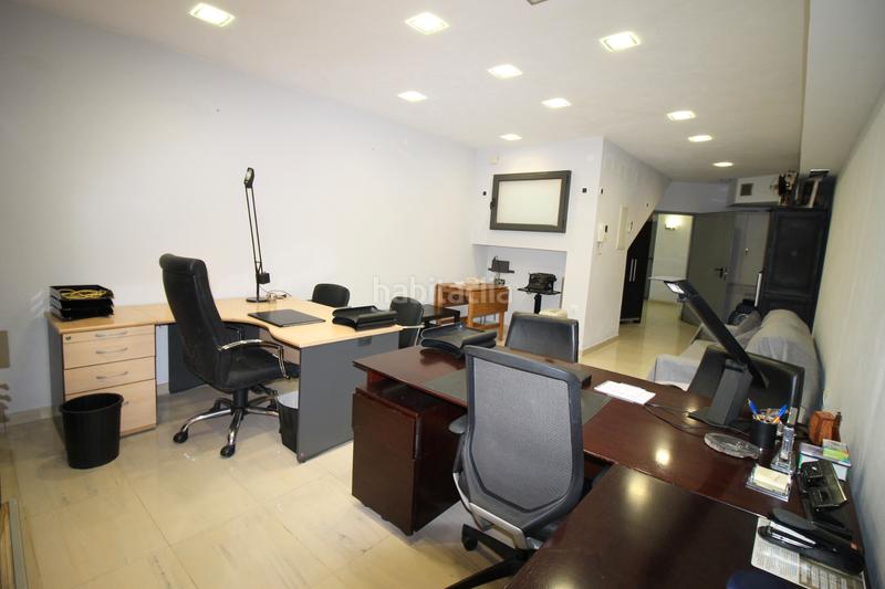 Foto 89c76777-80b4-4ce1-8f3f-5c363d2c0045. Casa amb calefacció aparcament a Centre Badalona