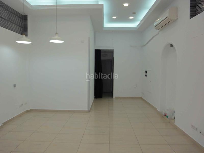 Foto a605c80c-2e15-483d-bbea-feabca8ab327. Casa amb calefacció aparcament a Centre Badalona