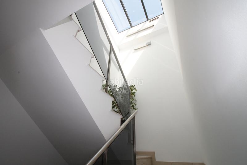 Foto ff38b176-9f56-4ba1-9103-94fab12fefb5. Casa amb calefacció aparcament a Centre Badalona