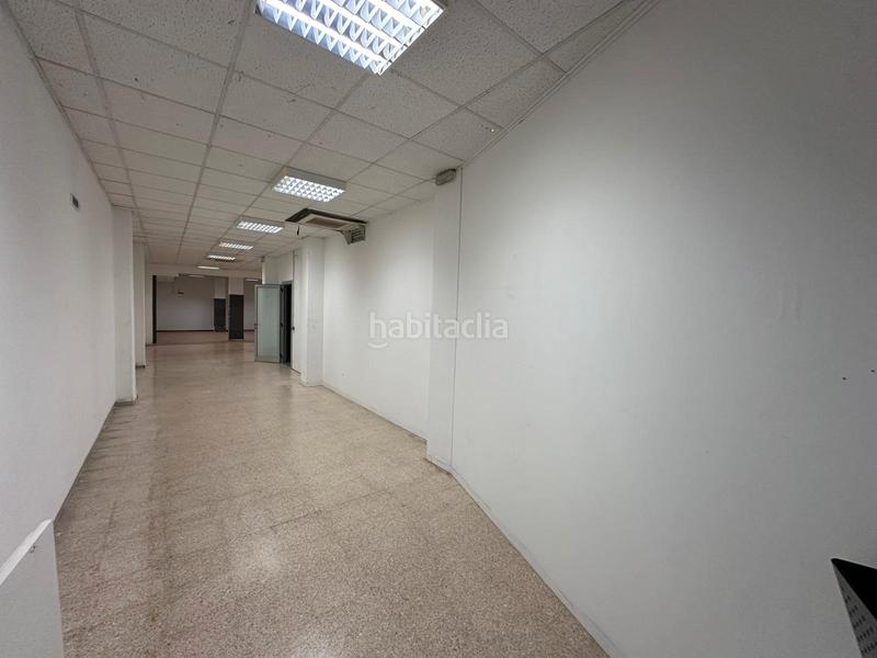 Foto 32c8eb1b-71ca-40e2-b0a0-e533c78c2e2b. Alquiler local comercial ¡oportunidad fantástico local en el centro! en Mollet del Vallès