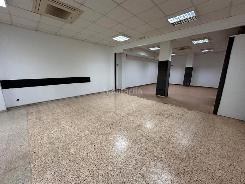 Foto 54ce675e-0fb3-43e8-8787-c768dee1086d. Alquiler local comercial ¡oportunidad fantástico local en el centro! en Mollet del Vallès