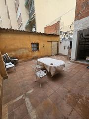 Maison à Col·legis Nous. Espectacular casa  para dos familias en el centro de mollet