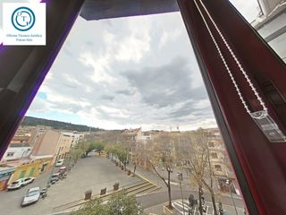 Flat in Sant Andreu de la Barca. "luminosos piso totalmente exterior"