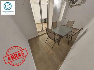 Flat in Col·legis Nous. Exclusiva vivienda reformada en colegis nous