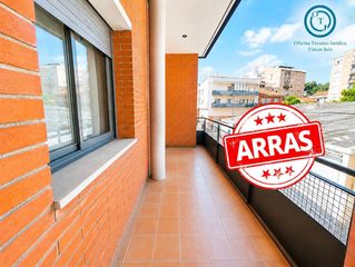 Pis a Estació del Nord. Espectacular vivienda moderna y luminosa, lista para entrar a vi