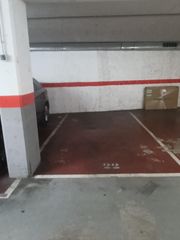 Aparcament cotxe a Centre