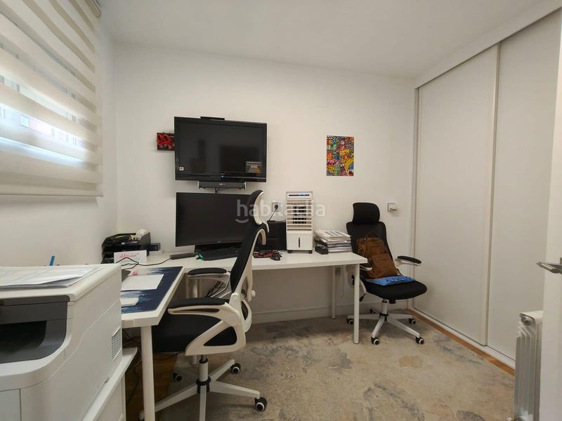 Foto 58280435-98d4-4661-bd02-ff07c863fdfd. Casa adossada amb aparcament a Polinyà