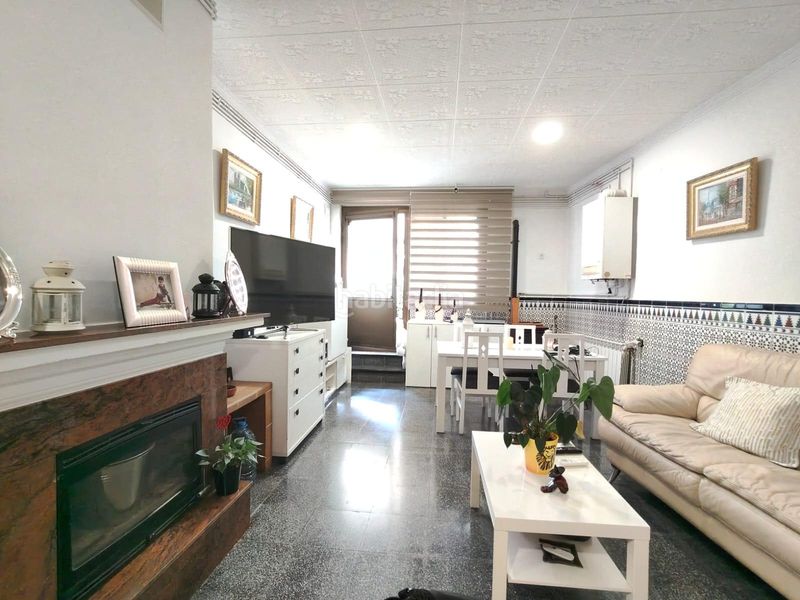 Foto 8b33c664-a6ca-4de2-8e26-ab086d9dfd35. Casa adossada amb aparcament a Polinyà