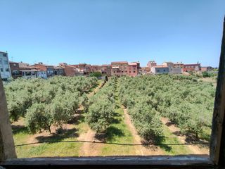 Masia a Bellaguarda. Bonita masía en el corazón de bellaguarda con terraza, bodega y