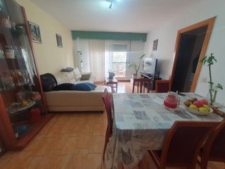 Rent Flat in Estació de França. Piso exclusivo para estudiantes del ipsc  a solo 20 minutos