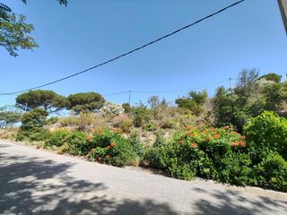 Terreny residencial a Vilanova del Vallès. Parcela urbana en el bosc de ruscalleda