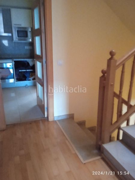 Foto a284a5f5-a114-47f0-98e6-a4cb3d8a9df7. Casa adossada amb aparcament a Torrebesses