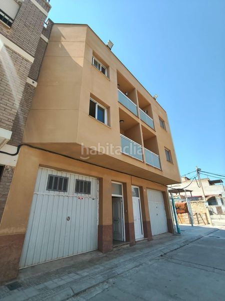 Foto be807989-bfd8-4ad3-9438-f9c342153474. Casa adossada amb aparcament a Torrebesses