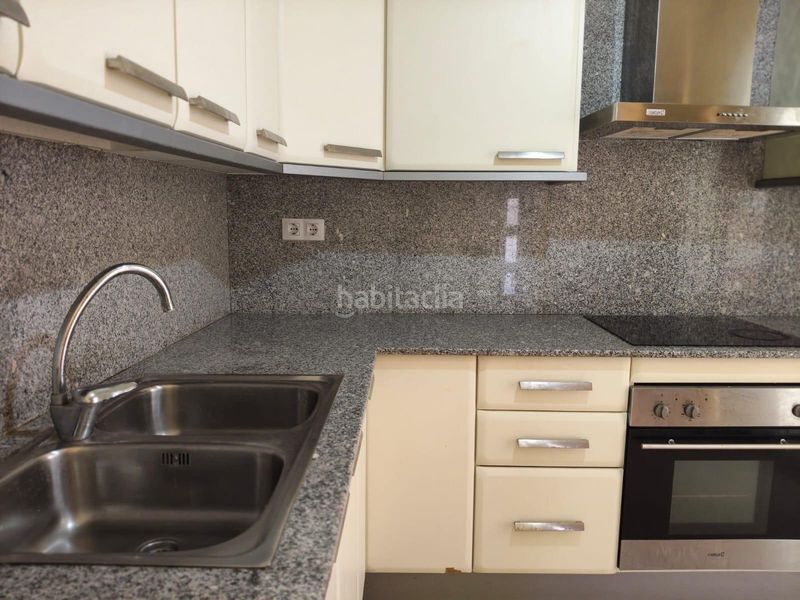 Foto dfb0784b-4d22-465d-8c91-46a34e587a82. Casa adossada amb aparcament a Torrebesses