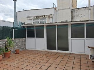 Rent Penthouse in Col·legis Nous. Vivienda temporal