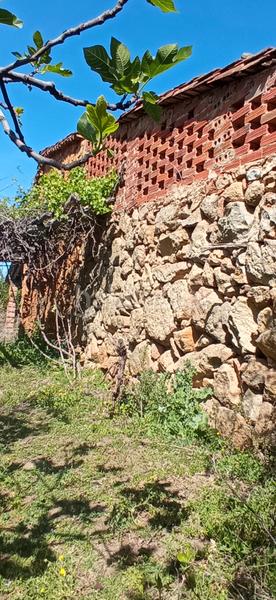 Foto a5685265-ba6c-4029-88d7-56c16335da4f. Finca rústica a calle candeleda 5 a Centro Ávila