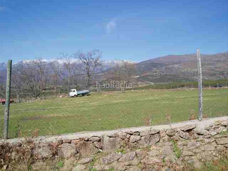 Foto bec38624-0455-434e-b393-c7836e804708. Finca rústica finca con casas, agua y luz en Candeleda