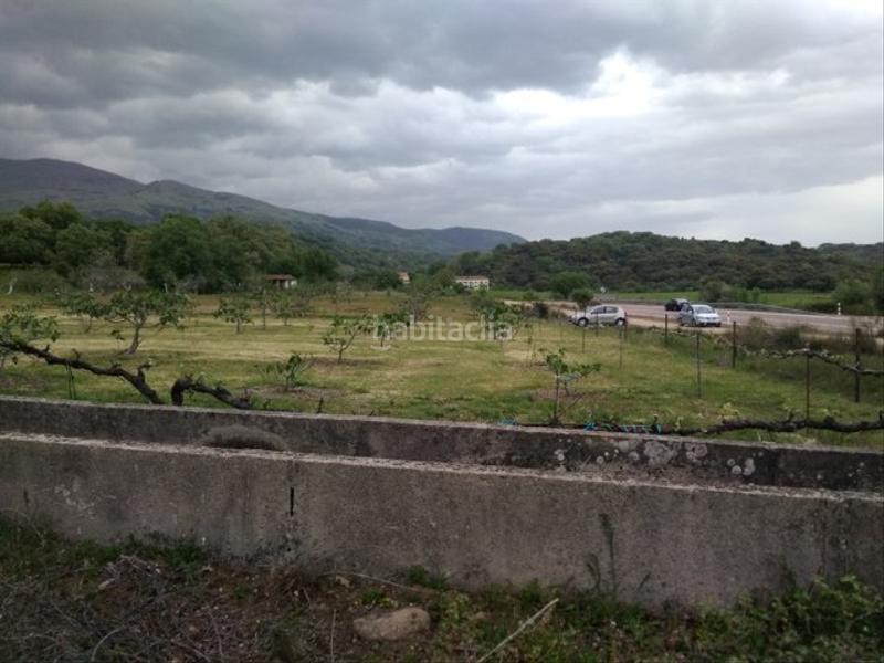 Foto 4d1b36de-2db3-4d10-a6fc-22aeb8708f09. Finca rústica a calle candeleda 5 a Centro Ávila