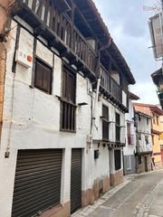 Casa en Madrigal de la Vera. Casa en el centro del pueblo