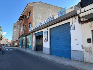 Business premise in Avenida de Juan Carlos I 31