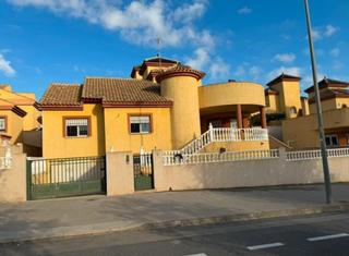Chalet en Canteras. Chalet en la vaguada
