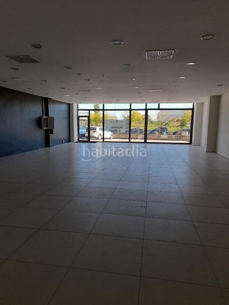 Foto 9eb84893-45e1-4eb0-861a-439b424cd5c6. Alquiler local comercial en Torreblanca Sant Cugat del Vallès