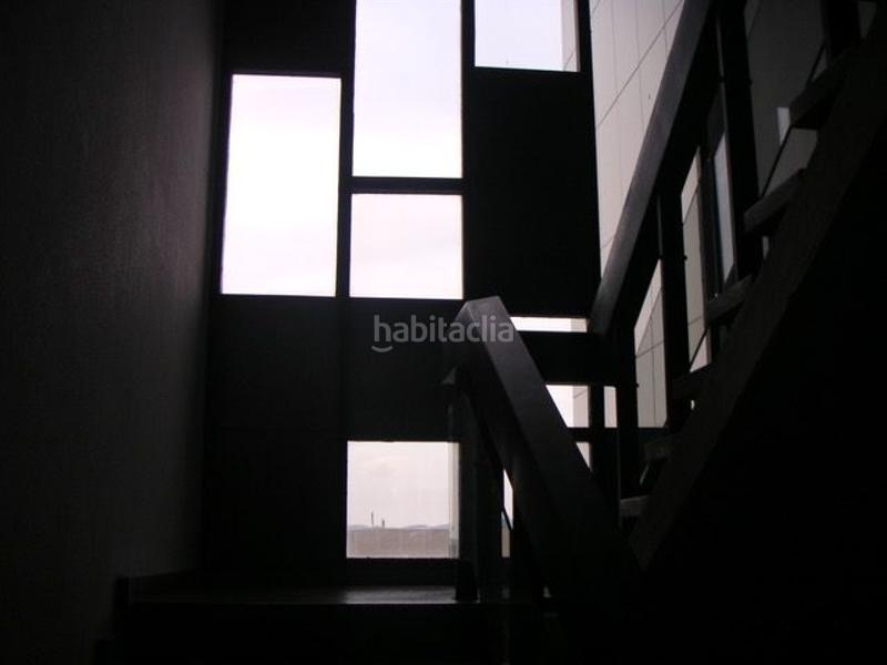 Foto 1c3feabc-4142-465f-ade9-c417aff2e595. Oficina edificio de oficinas en venta en luxemburgo en Rubí