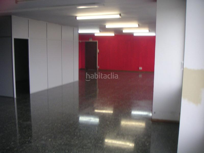 Foto 6e85b4e3-923d-4b90-9a63-52c7f74bf299. Oficina edificio de oficinas en venta en luxemburgo en Rubí
