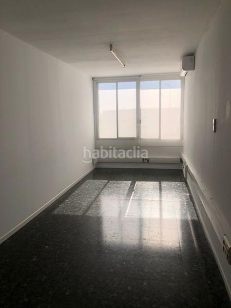 Foto c7ea77b7-75fd-4fc1-8218-e0e11e40cbd5. Oficina edificio de oficinas en venta en luxemburgo en Rubí