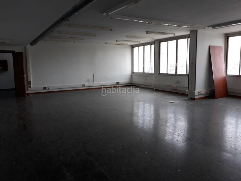Foto d7903541-c5fc-479d-b45e-d6217d68ad85. Oficina edificio de oficinas en venta en luxemburgo en Rubí