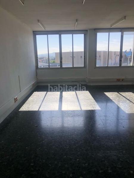 Foto e0f6aba7-5230-4e9f-9fe2-6aa977c760b5. Oficina edificio de oficinas en venta en luxemburgo en Rubí